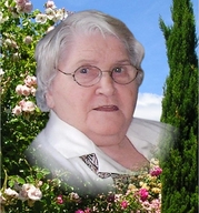 Mme Lucille Martin Raymond